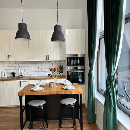 Luxury Loft Tymienieckiego Street