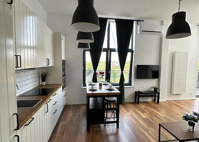 Luxury Loft Tymienieckiego Street