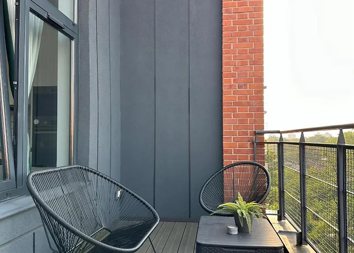 Luxury Loft Tymienieckiego Street *